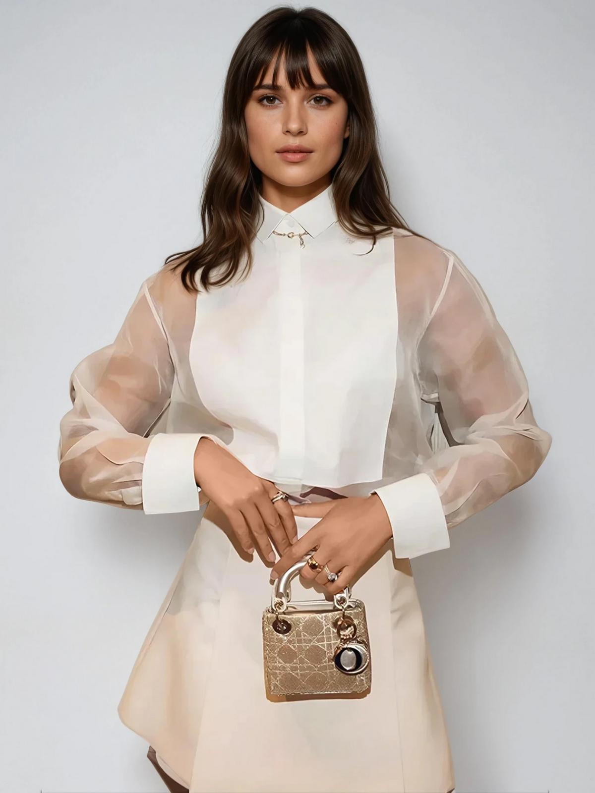 Linèa™ | Haut transparent en organza avec manches bouffantes et col à revers