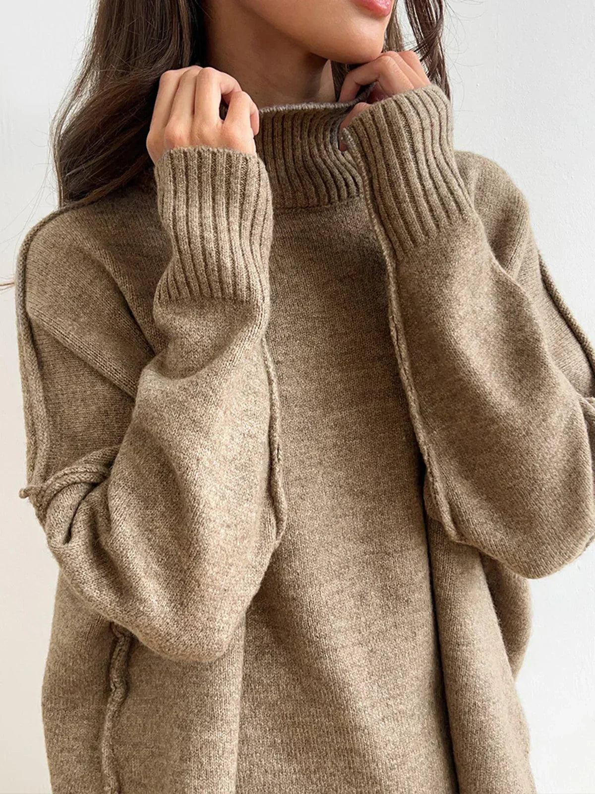 Linèa™ | Ensemble en maille à col roulé simple et pantalon